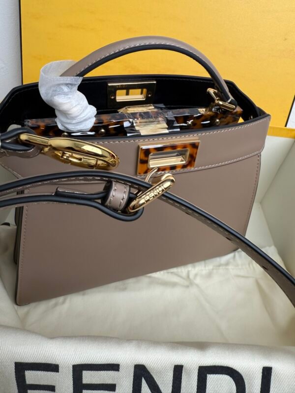 Luxury designer classic vintage style women's bag - Image 6