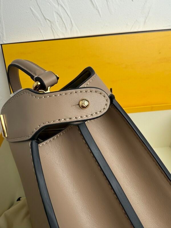 Luxury designer classic vintage style women's bag - Image 7