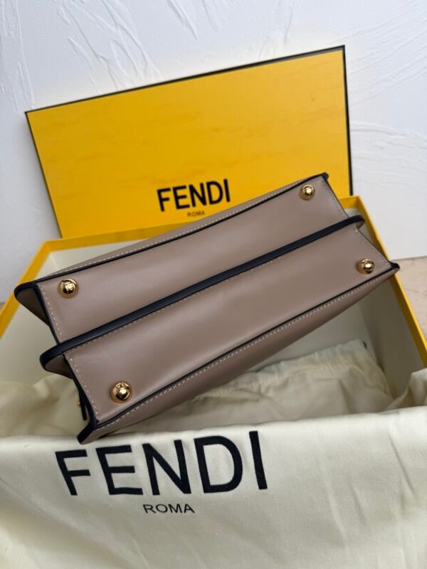 Luxury designer classic vintage style women's bag - Image 10