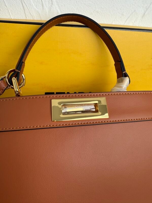 Gorgeous Vintage Classic Tote Bag - Image 5