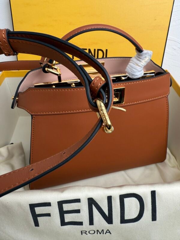 Gorgeous Vintage Classic Tote Bag - Image 6