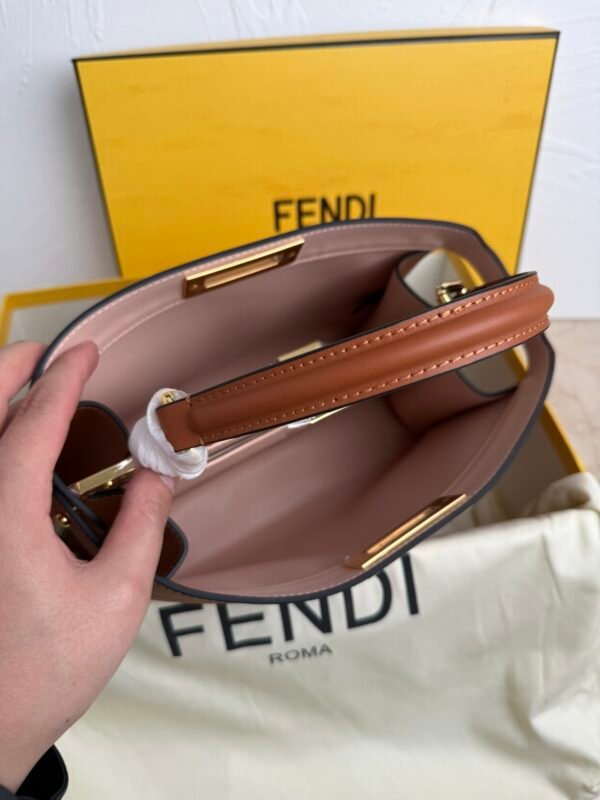 Gorgeous Vintage Classic Tote Bag - Image 8