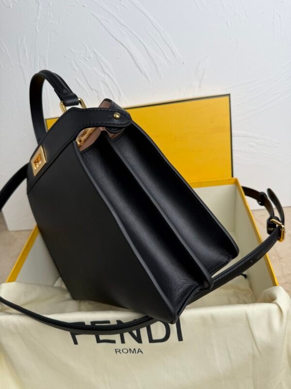 Gorgeous Vintage Classic Tote Bag - Image 13