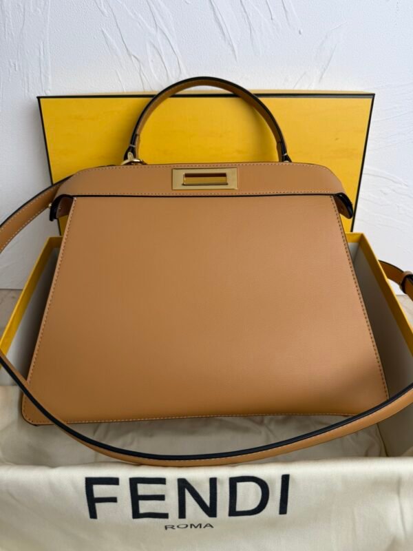Gorgeous Vintage Classic Tote Bag - Image 29