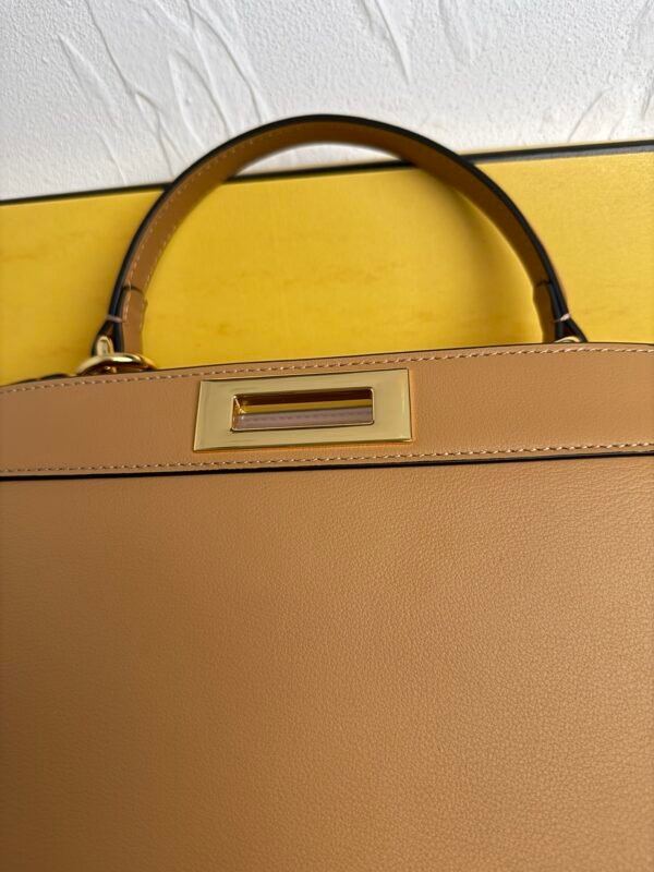 Gorgeous Vintage Classic Tote Bag - Image 32
