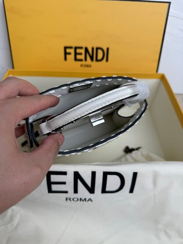Stylish Gorgeous Designer Classic Handbag - Image 8