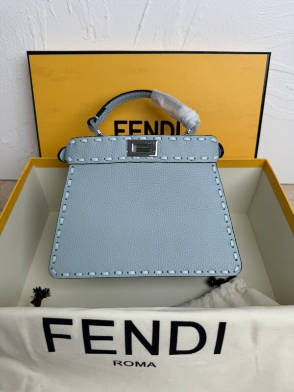 Stylish Gorgeous Designer Classic Handbag - Image 12