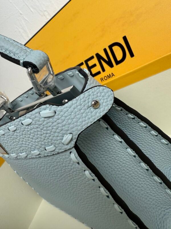 Stylish Gorgeous Designer Classic Handbag - Image 15