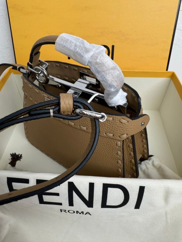 Stylish Gorgeous Designer Classic Handbag - Image 25