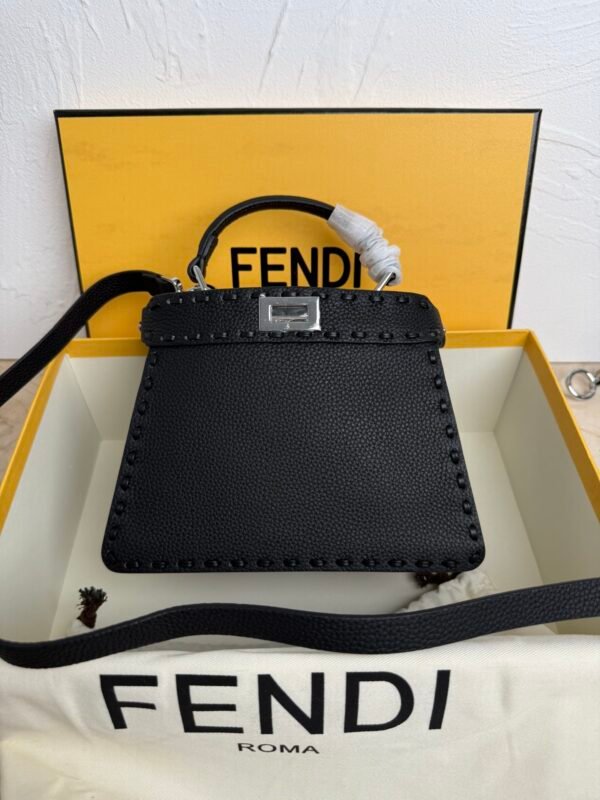 Stylish Gorgeous Designer Classic Handbag - Image 38