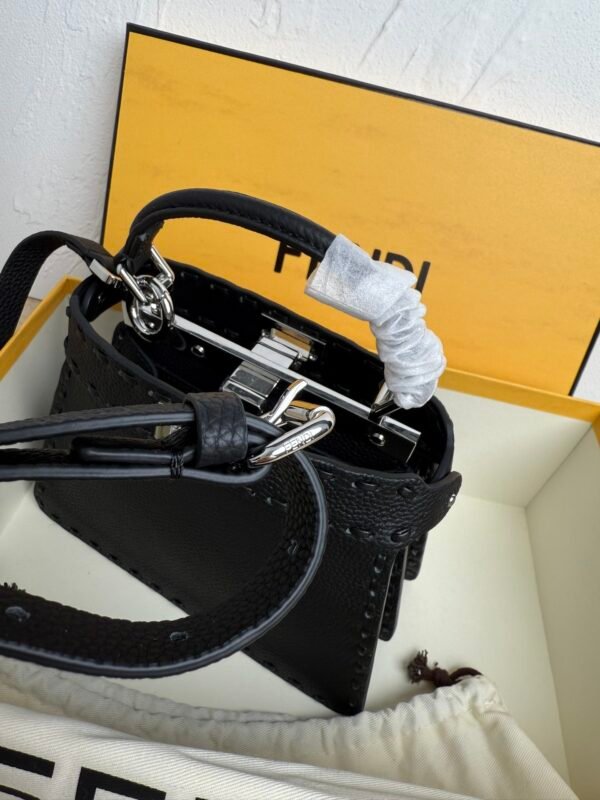 Stylish Gorgeous Designer Classic Handbag - Image 43