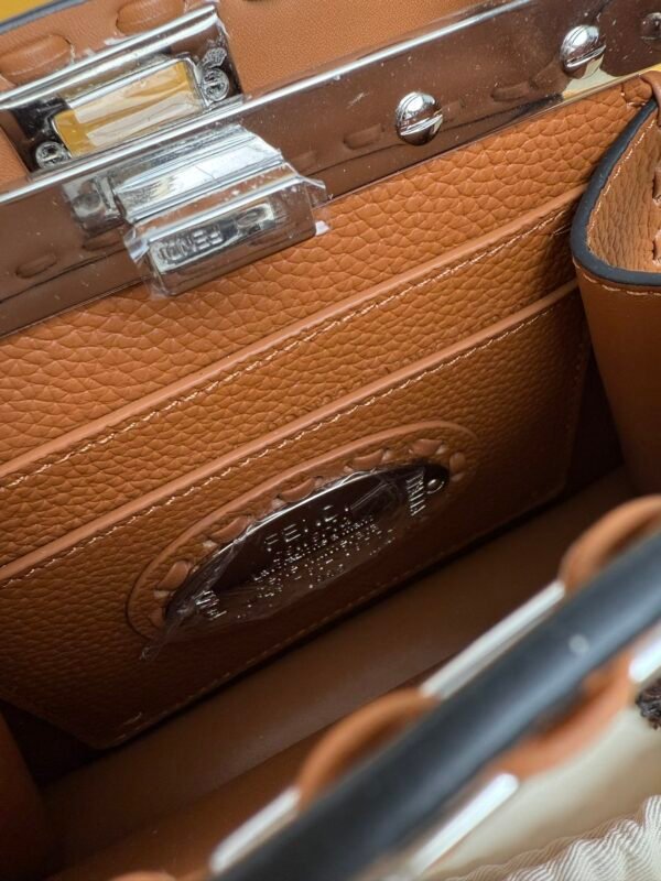 Stylish Gorgeous Designer Classic Handbag - Image 54