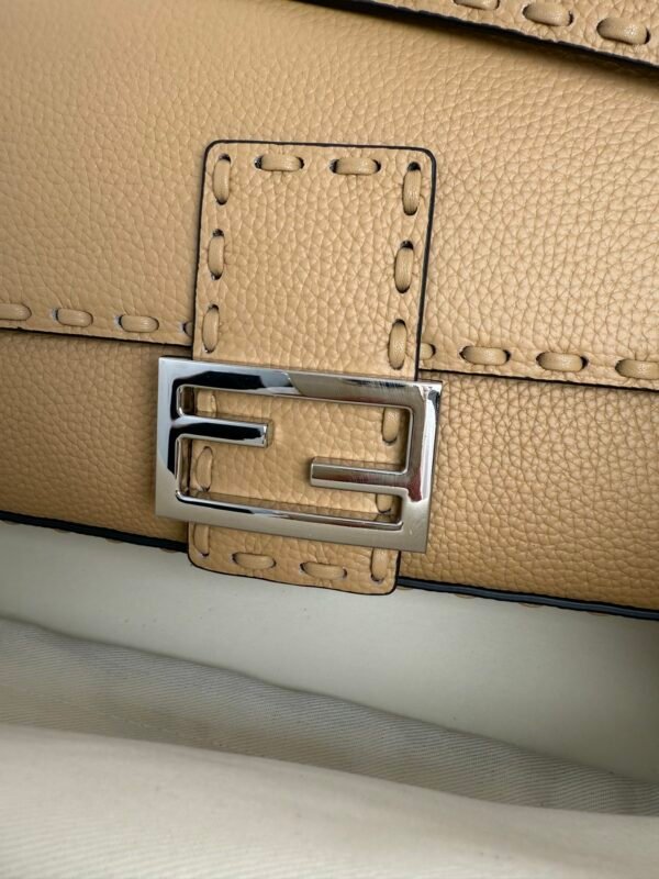 Stylish Luxury Designer Trend Crossbody Bag - Image 5