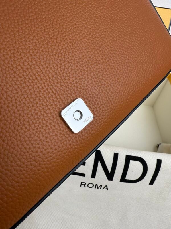 Stylish Luxury Designer Trend Crossbody Bag - Image 16