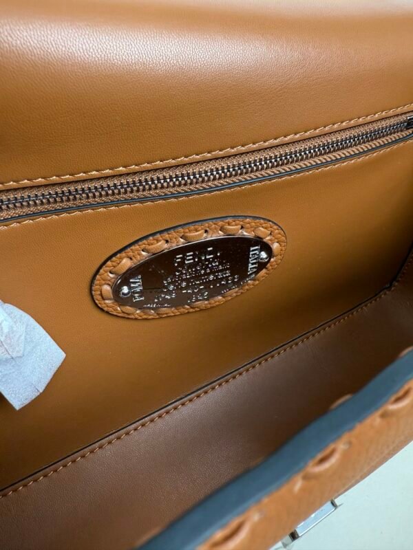 Stylish Luxury Designer Trend Crossbody Bag - Image 18
