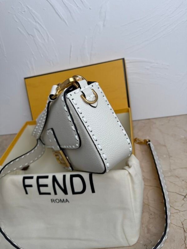 Stylish Luxury Designer Trend Crossbody Bag - Image 22