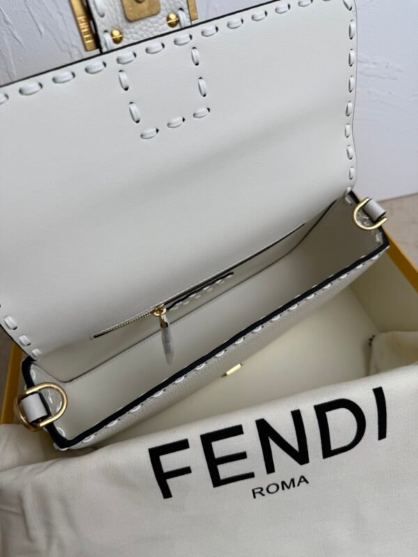 Stylish Luxury Designer Trend Crossbody Bag - Image 26