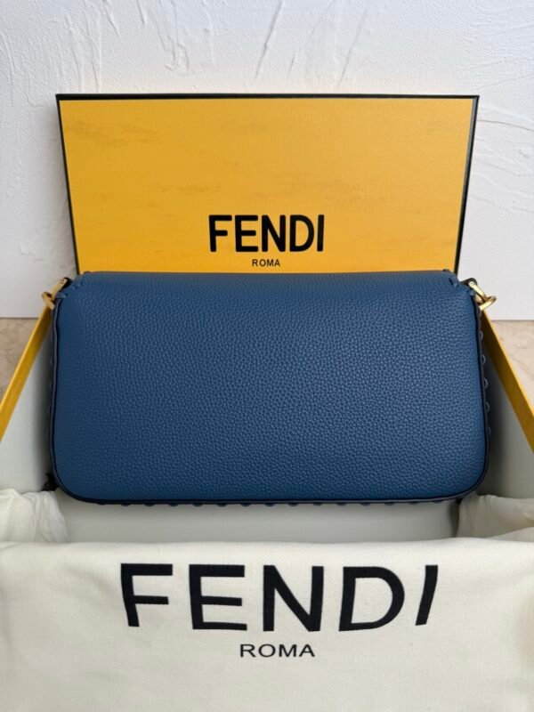 Stylish Luxury Designer Trend Crossbody Bag - Image 38