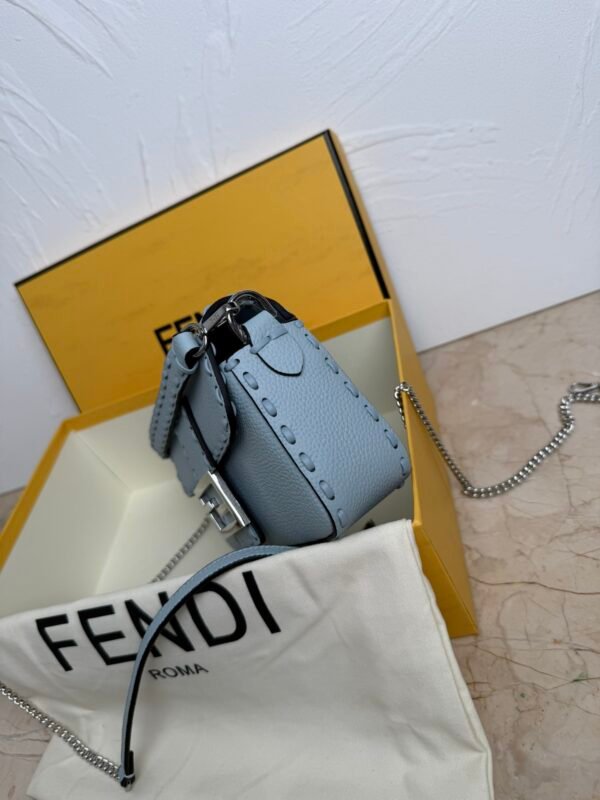 Gorgeous trendy fashion shoulder bag - Image 22