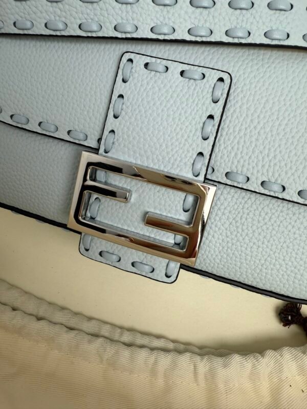 Gorgeous trendy fashion shoulder bag - Image 23