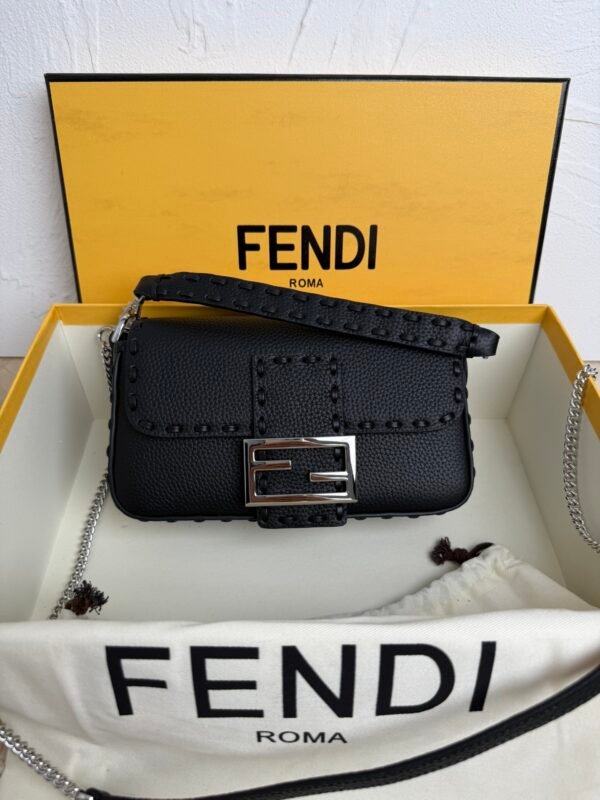 Gorgeous trendy fashion shoulder bag - Image 38