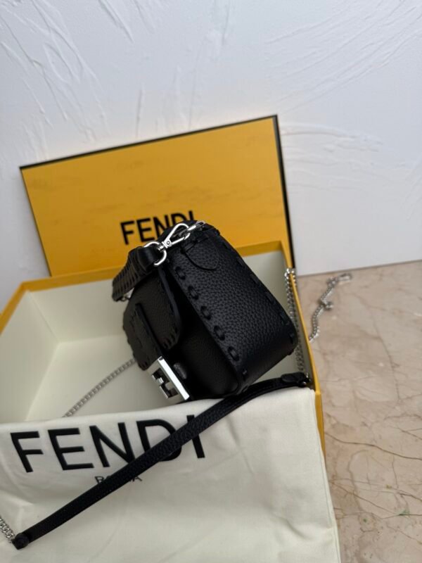 Gorgeous trendy fashion shoulder bag - Image 40