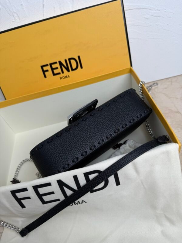 Gorgeous trendy fashion shoulder bag - Image 46