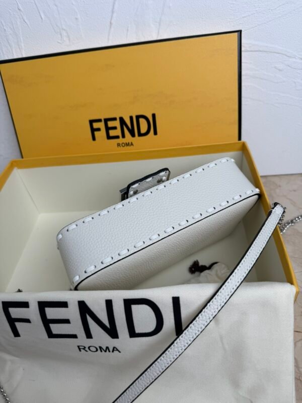 Gorgeous trendy fashion shoulder bag - Image 55