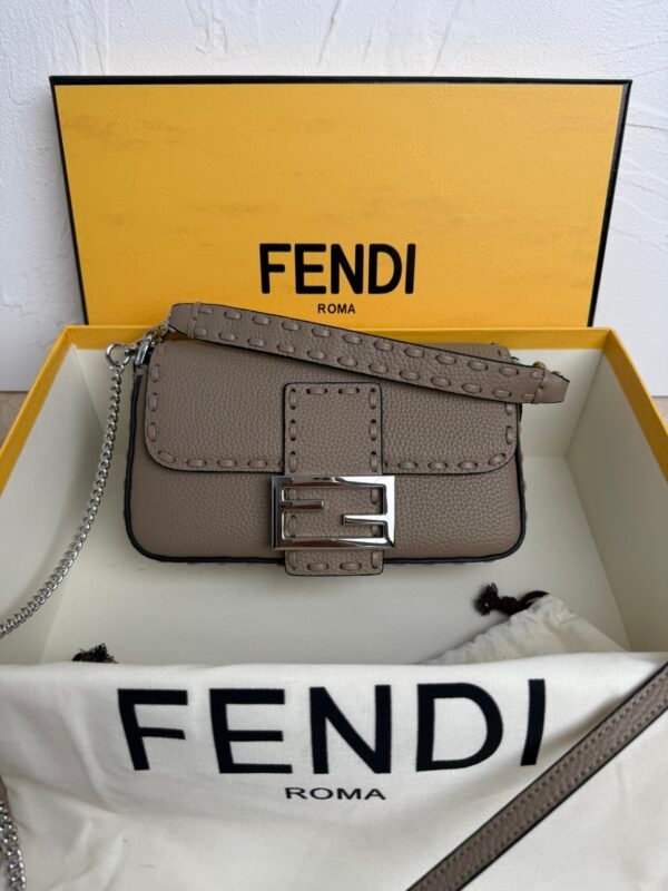 Gorgeous trendy fashion shoulder bag - Image 56