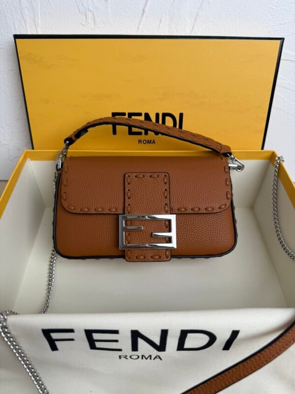 Gorgeous trendy fashion shoulder bag - Image 65