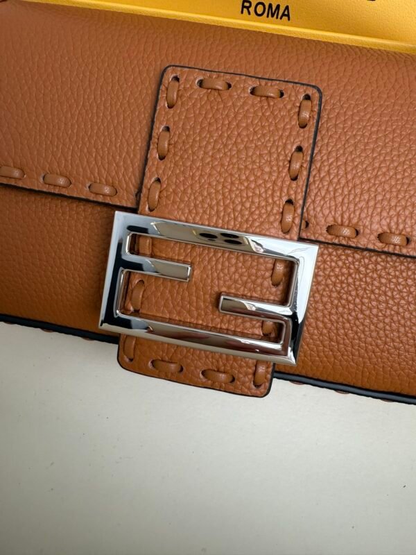 Gorgeous trendy fashion shoulder bag - Image 67