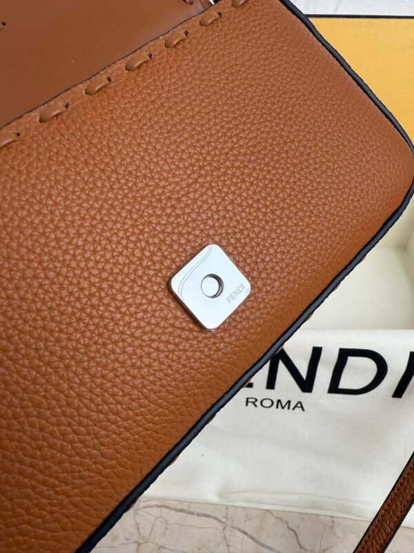 Gorgeous trendy fashion shoulder bag - Image 69