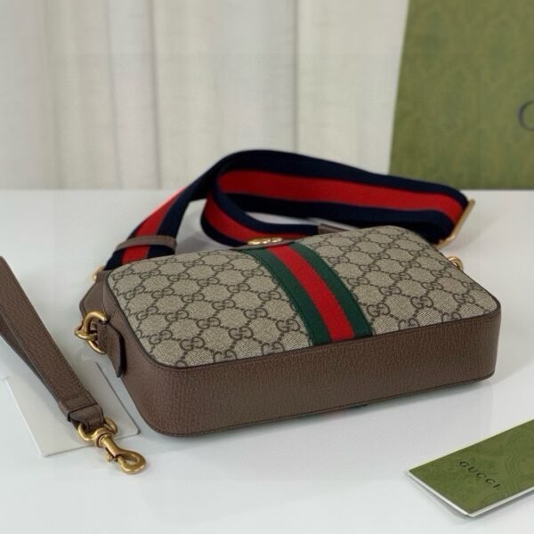 Gorgeous luxury designer crossbody bag - Image 7
